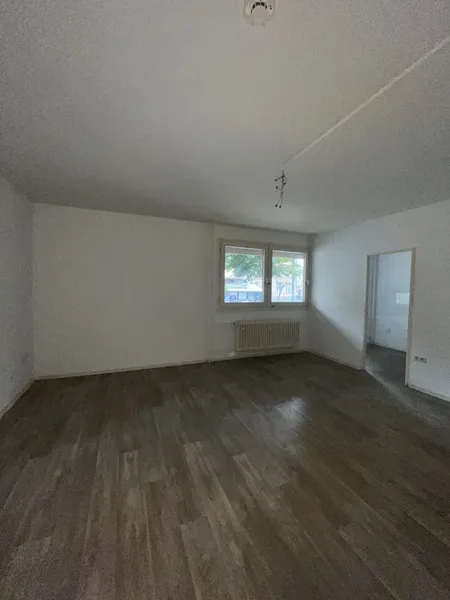 Schöne Wohnung: 1-Zimmer-Single-Appartment (WBS mit besonderem Wohnbedarf) — photo 1